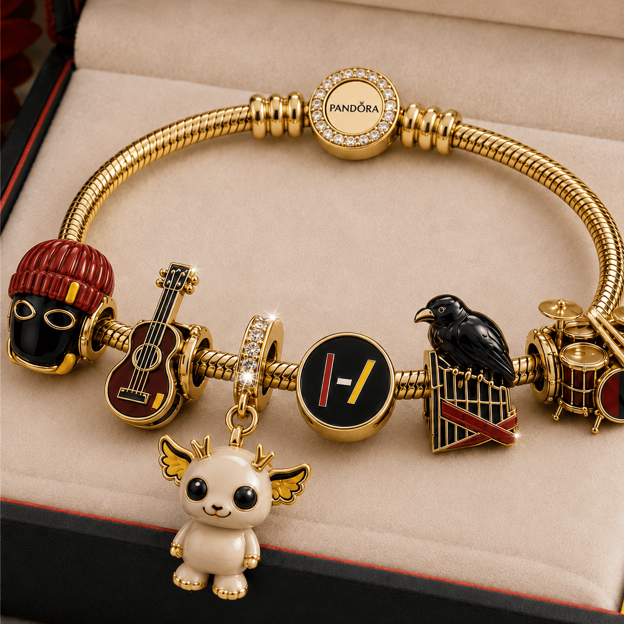 TOP Gold Charm Bracelet Set TMH